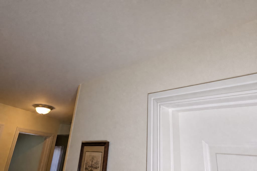 Drywall Crack Repair photo